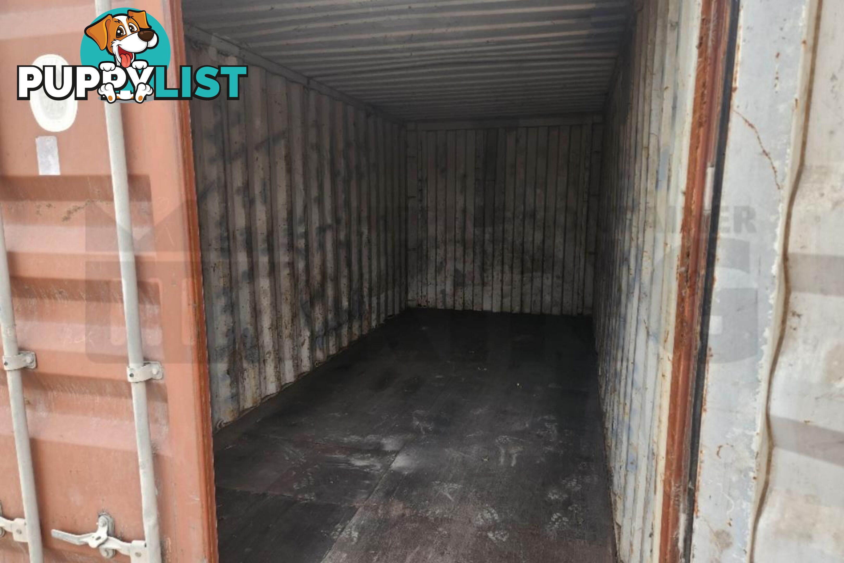 20' STANDARD HEIGHT SHIPPING CONTAINER - in Townsville