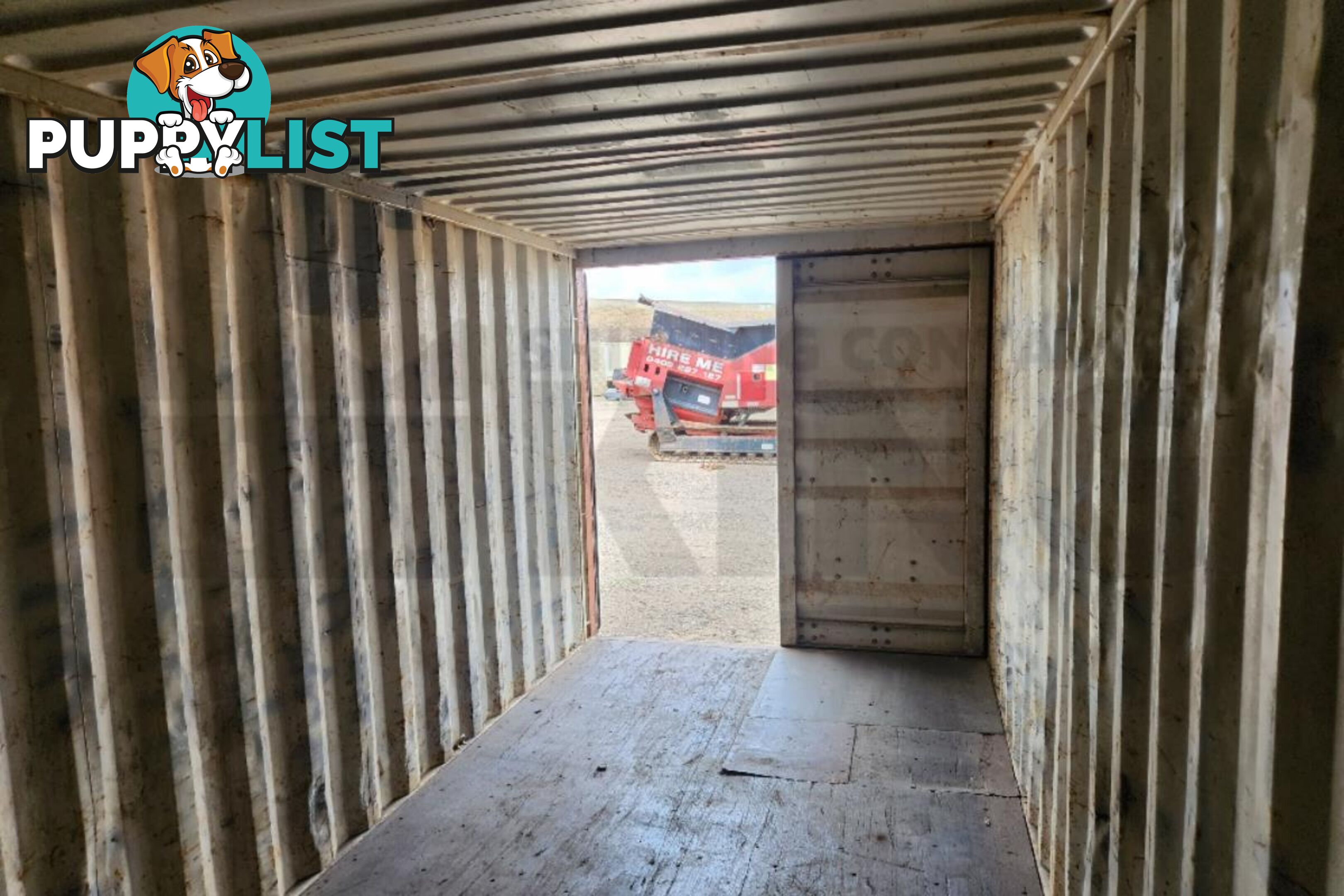 20' STANDARD HEIGHT SHIPPING CONTAINER - in Townsville