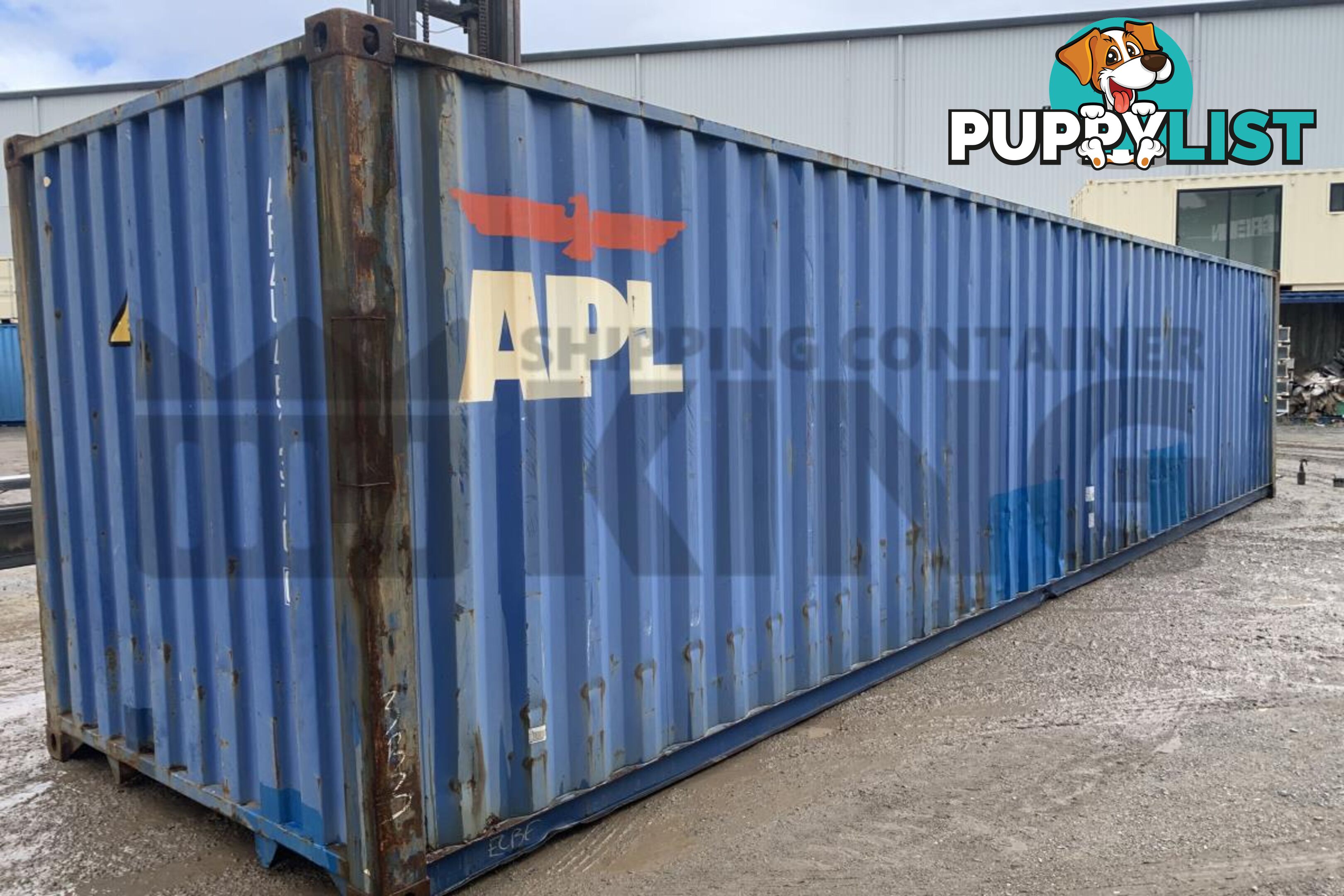 40' STANDARD HEIGHT SHIPPING CONTAINER