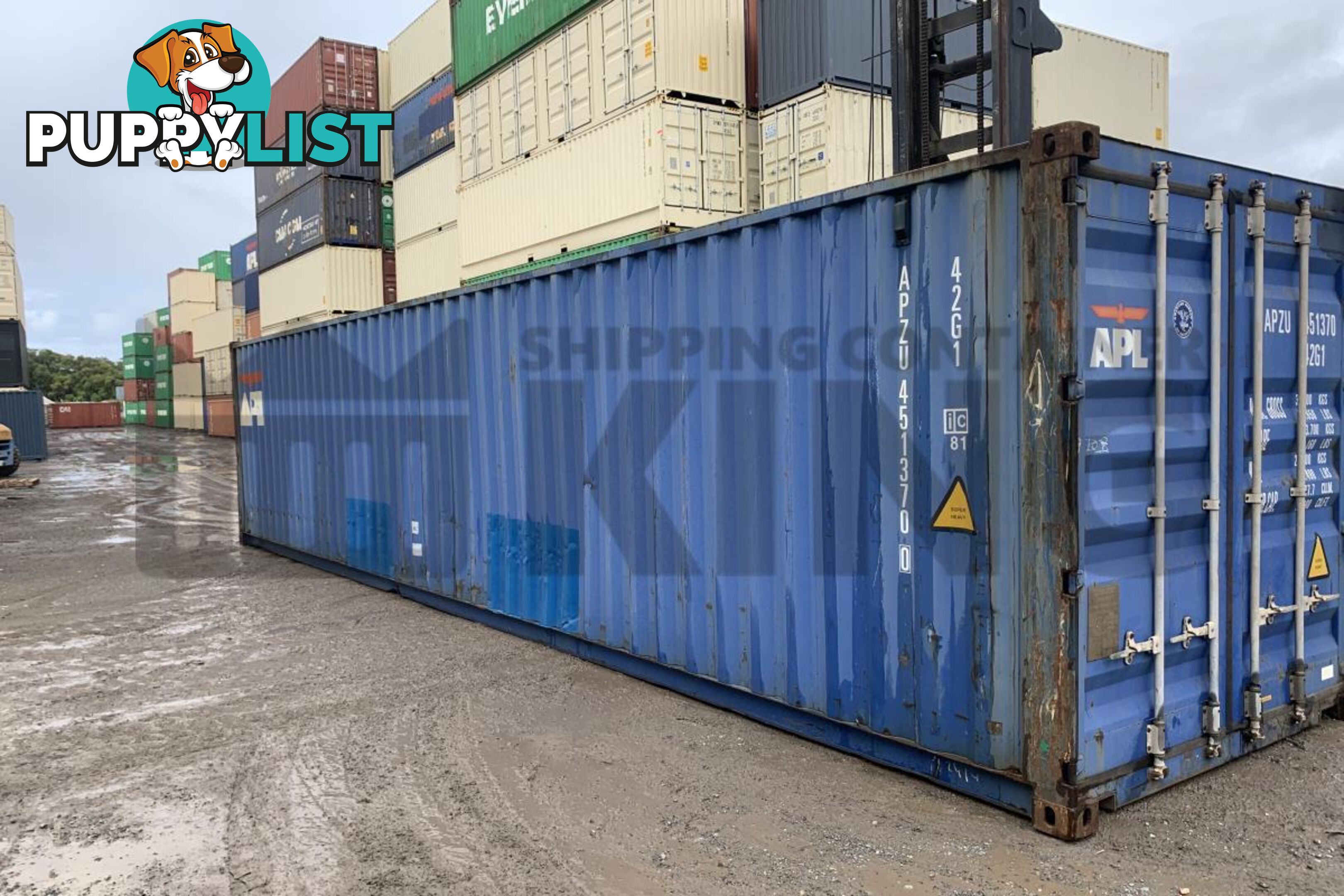 40' STANDARD HEIGHT SHIPPING CONTAINER