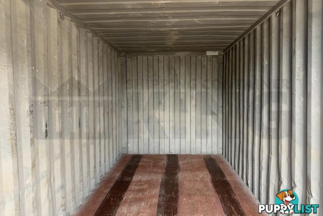 20' STANDARD HEIGHT SHIPPING CONTAINER - in Brisbane