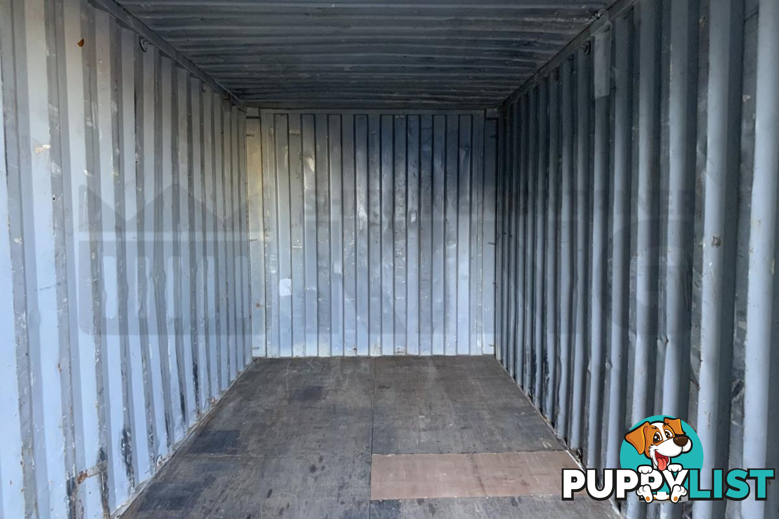 20' STANDARD HEIGHT SHIPPING CONTAINER - in Rockhampton