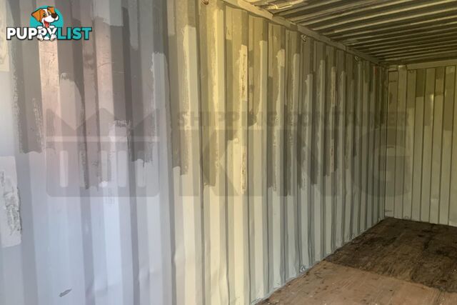 20' STANDARD HEIGHT SHIPPING CONTAINER - in Brisbane