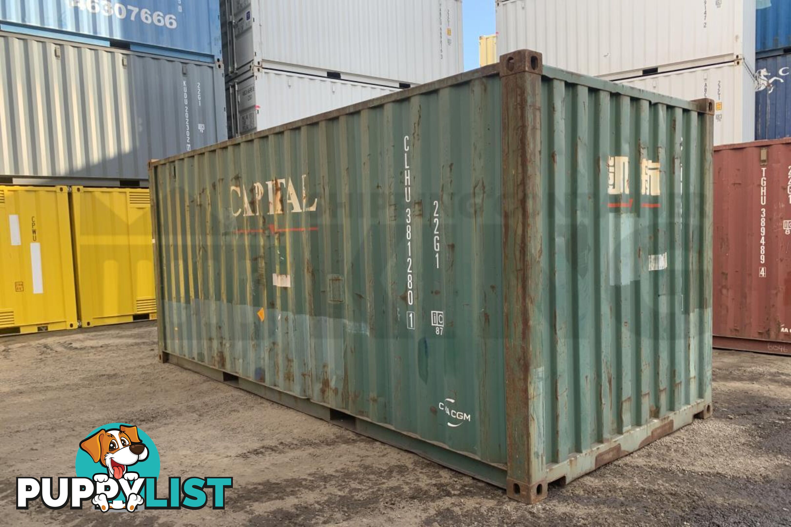 20' STANDARD HEIGHT SHIPPING CONTAINER - in Brisbane