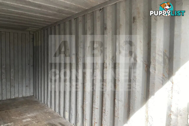 20' STANDARD HEIGHT SHIPPING CONTAINER - in Brisbane