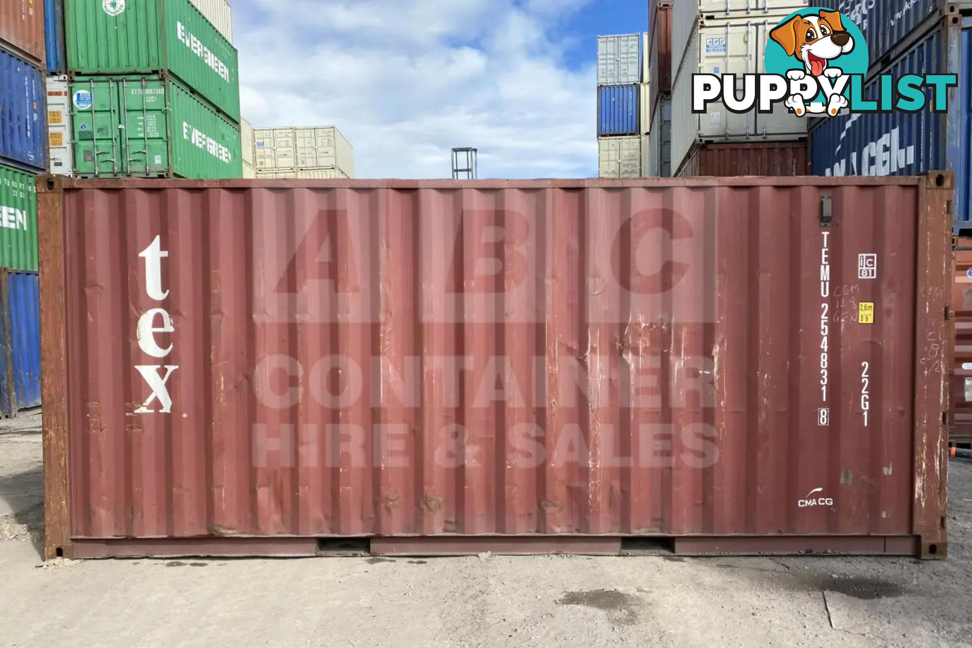 20' STANDARD HEIGHT SHIPPING CONTAINER - in Brisbane
