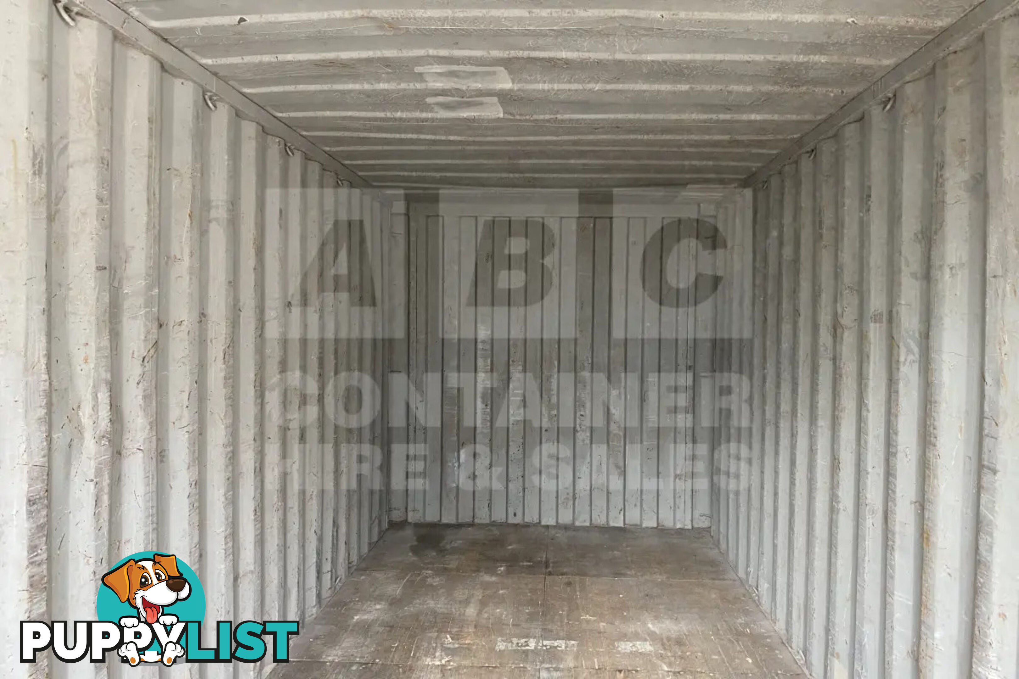 20' STANDARD HEIGHT SHIPPING CONTAINER - in Brisbane