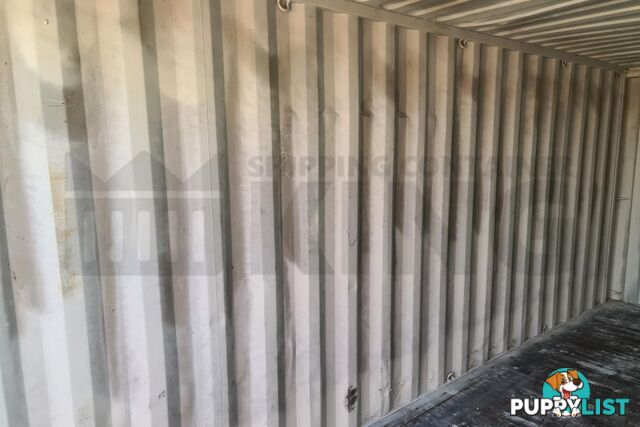 20' STANDARD HEIGHT SHIPPING CONTAINER - in Brisbane