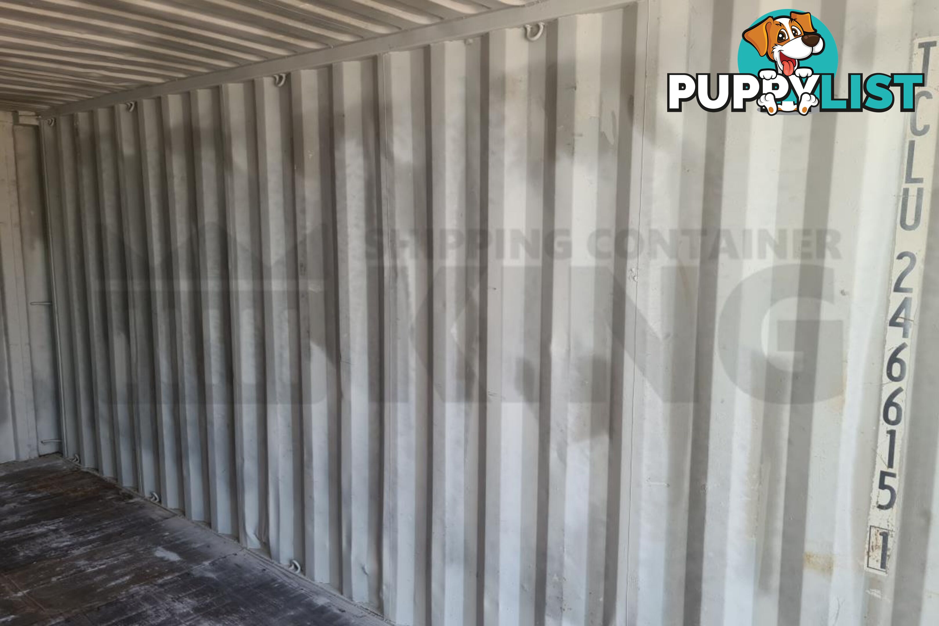 20' STANDARD HEIGHT SHIPPING CONTAINER - in Brisbane