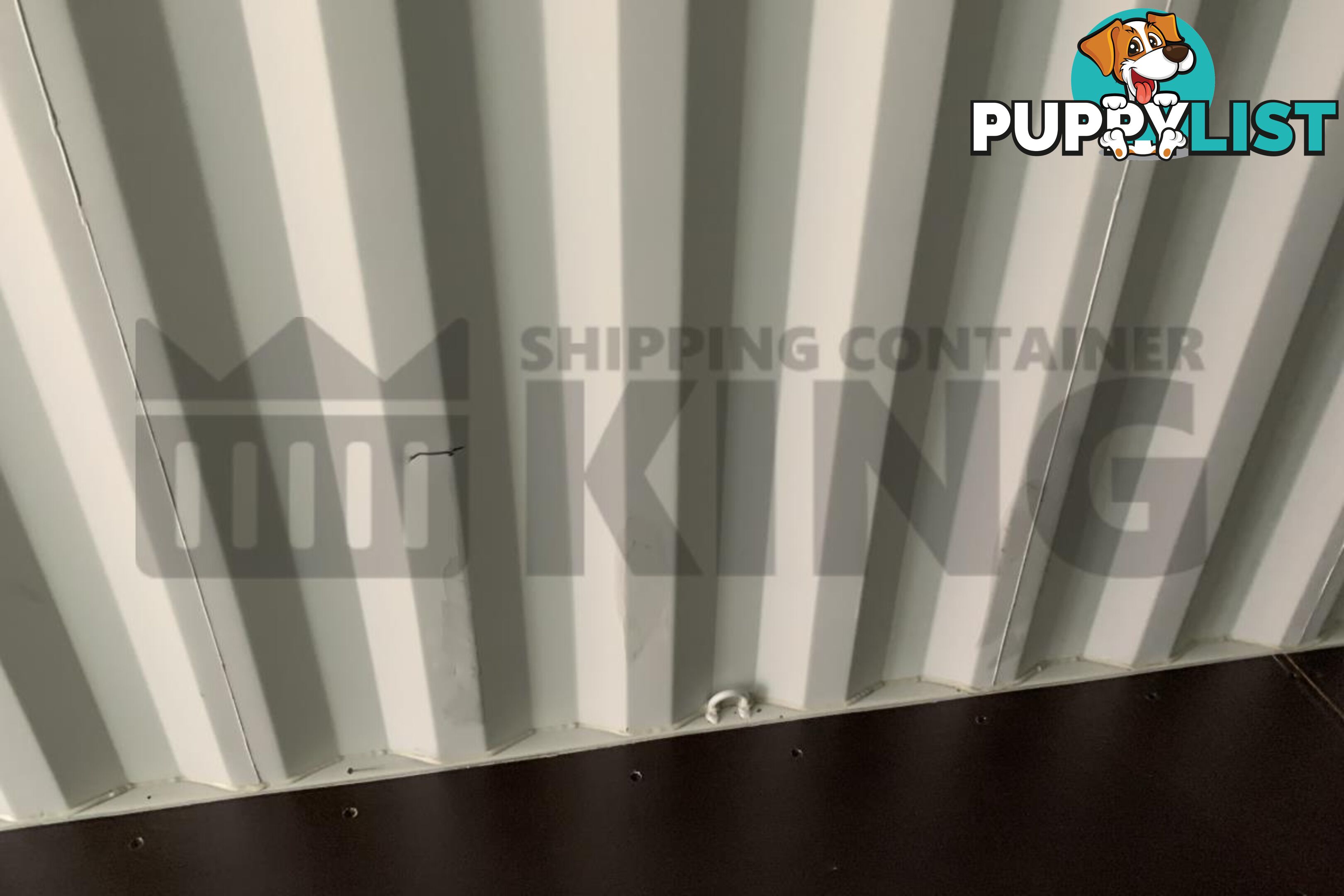 40' HIGH CUBE SHIPPING CONTAINER