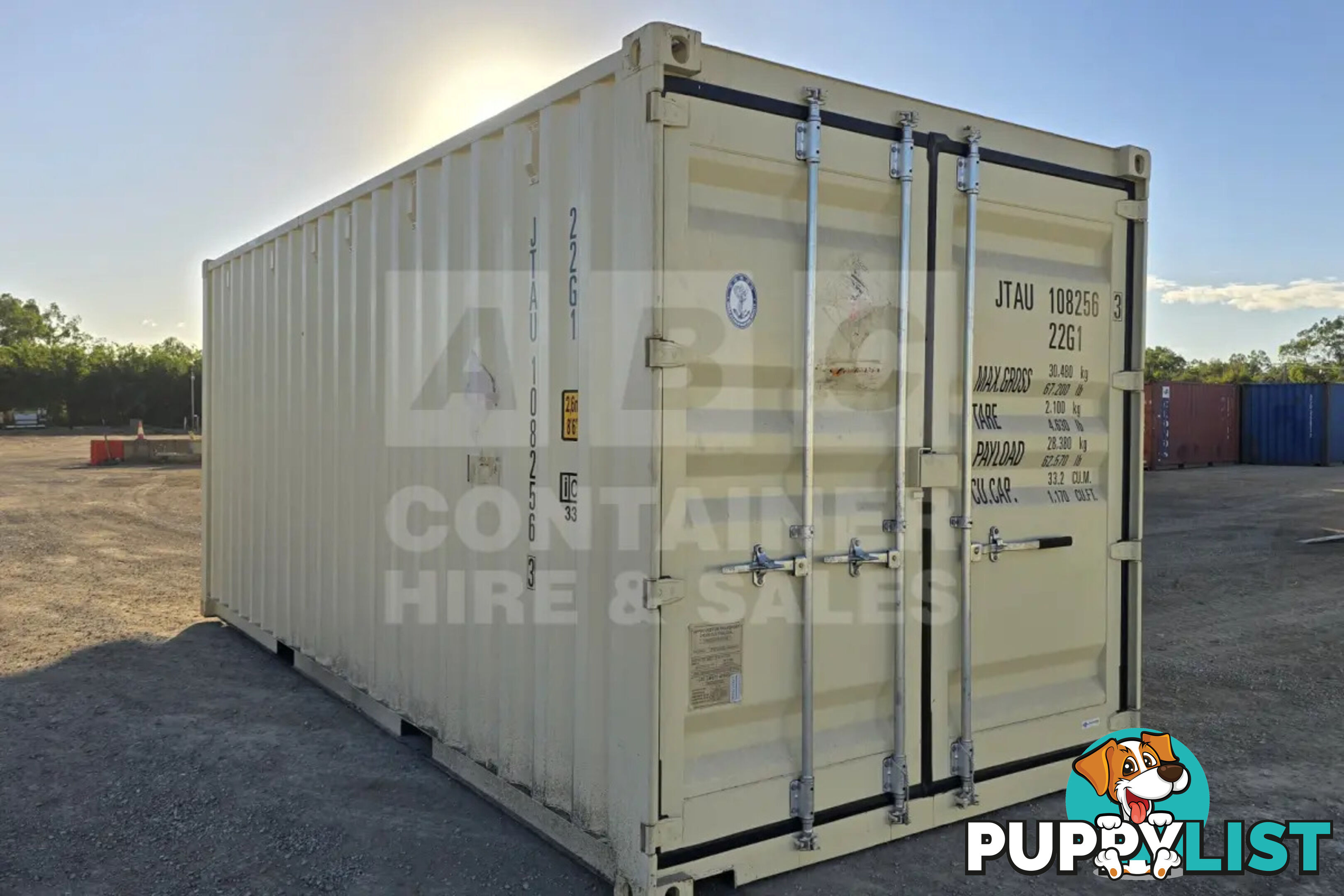 20' STANDARD HEIGHT SHIPPING CONTAINER - in Townsville