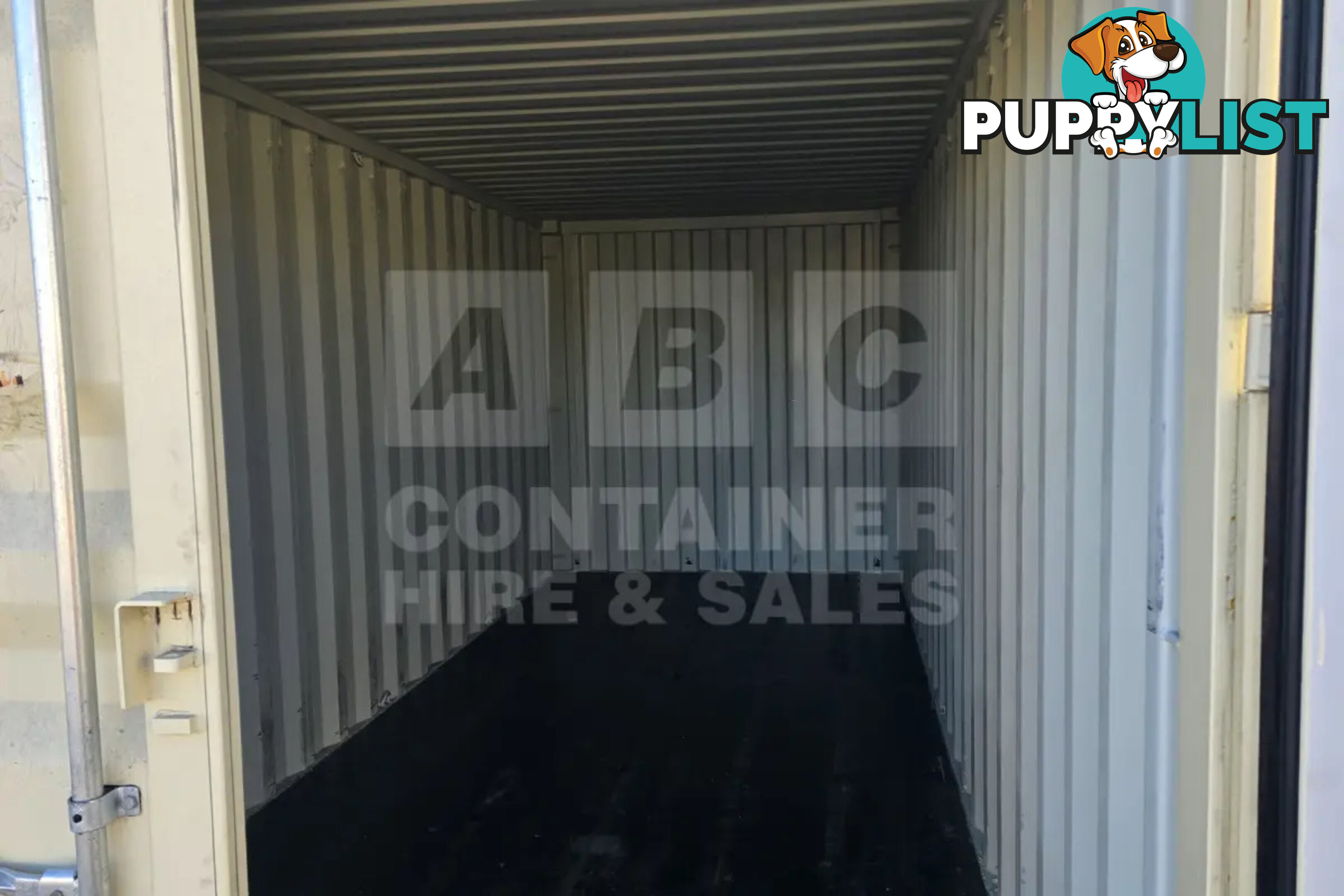 20' STANDARD HEIGHT SHIPPING CONTAINER - in Townsville