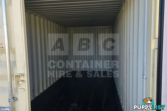 20' STANDARD HEIGHT SHIPPING CONTAINER - in Townsville