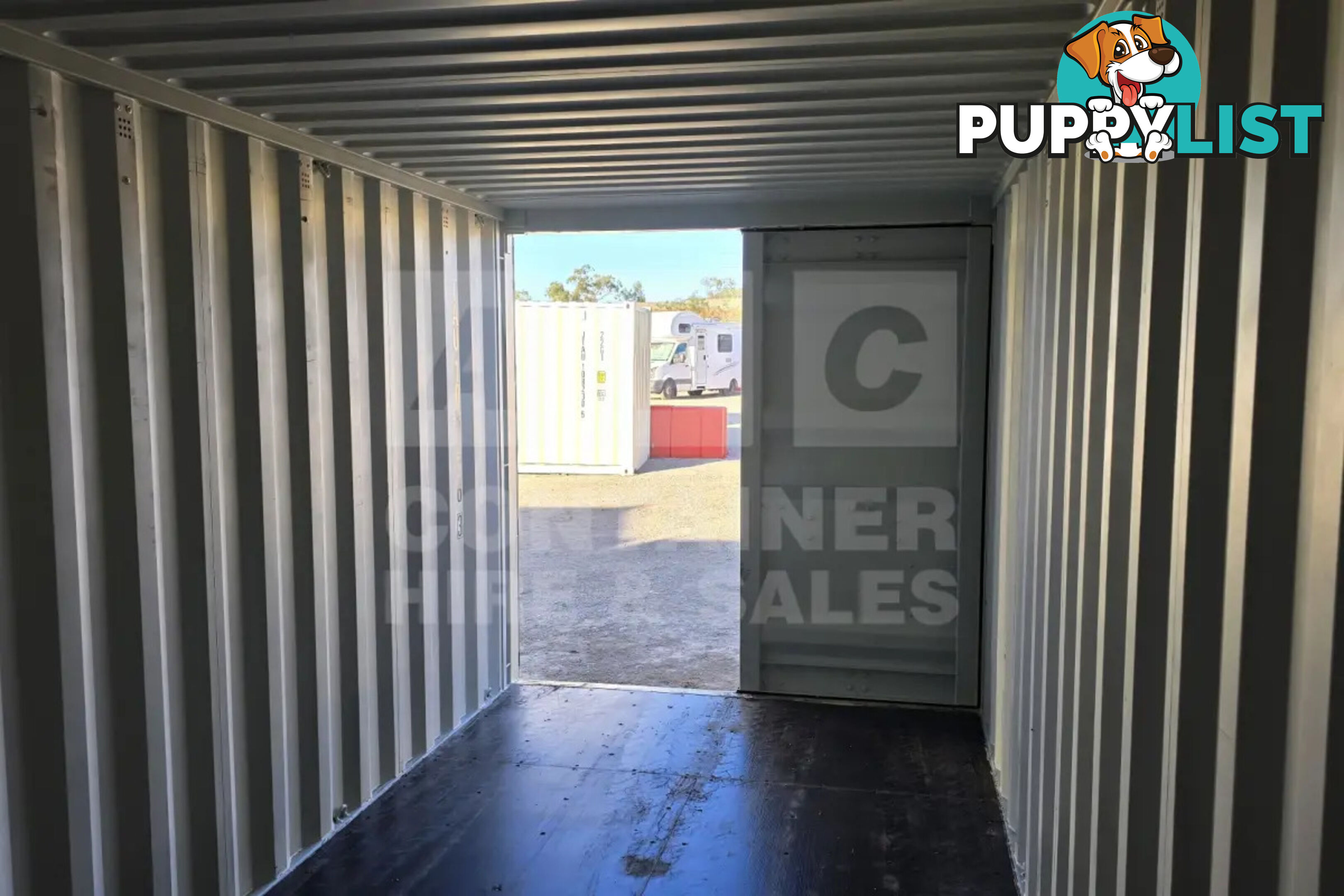 20' STANDARD HEIGHT SHIPPING CONTAINER - in Townsville