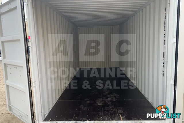 20' STANDARD HEIGHT SHIPPING CONTAINER - in Brisbane