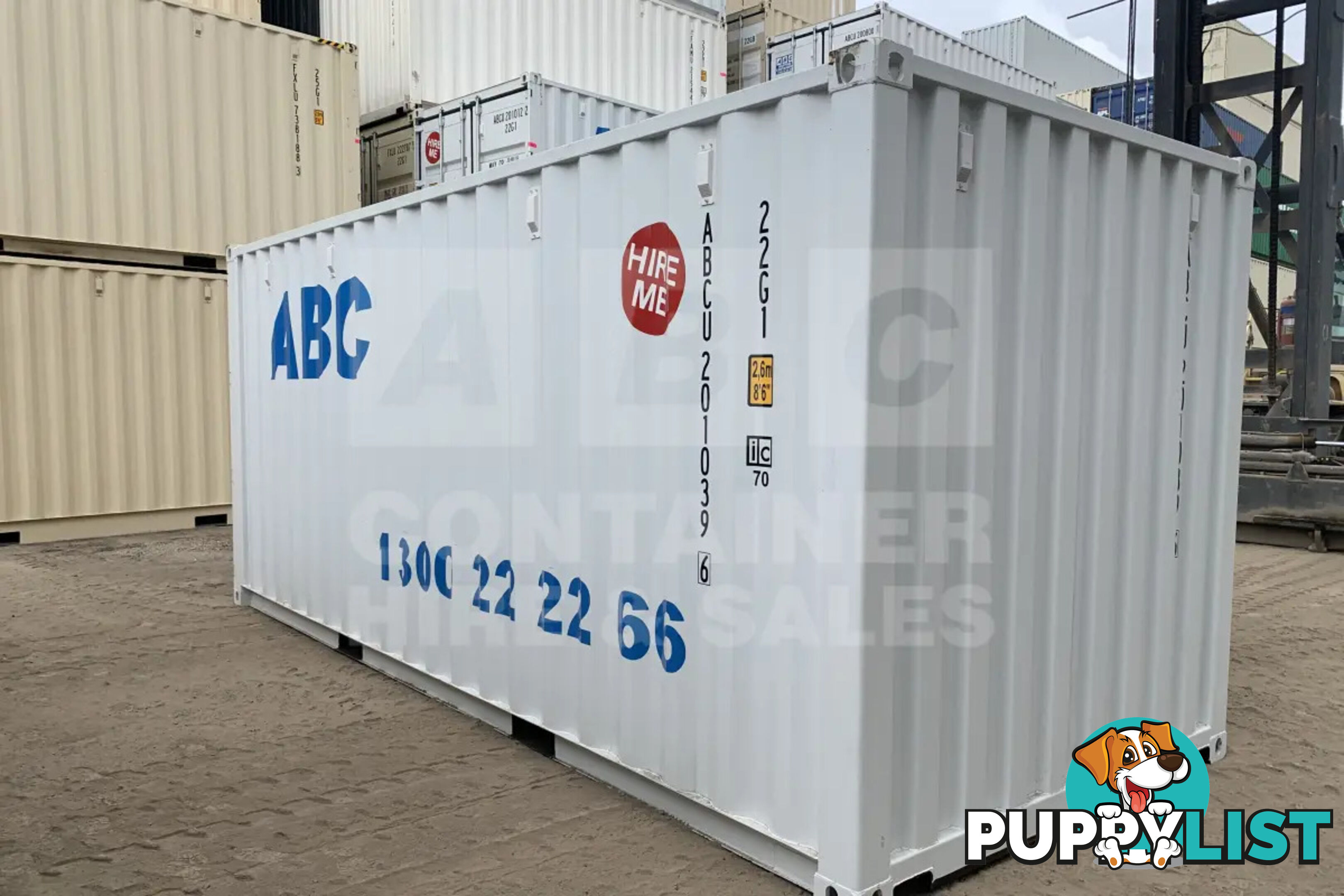 20' STANDARD HEIGHT SHIPPING CONTAINER - in Brisbane