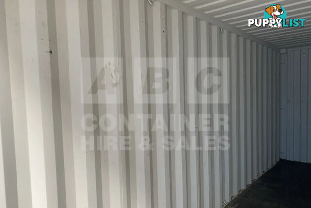 20' STANDARD HEIGHT SHIPPING CONTAINER - in Brisbane