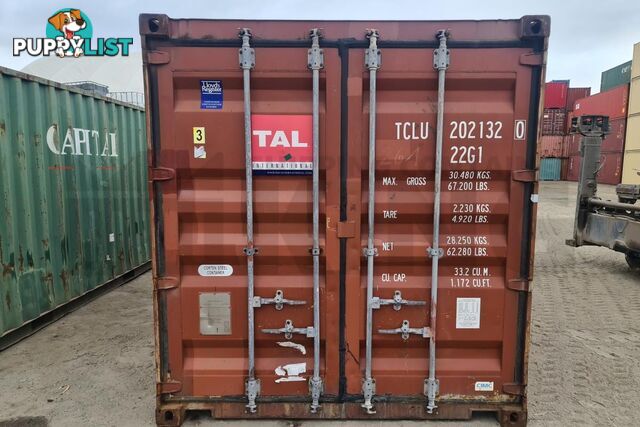 20' STANDARD HEIGHT SHIPPING CONTAINER - in Brisbane