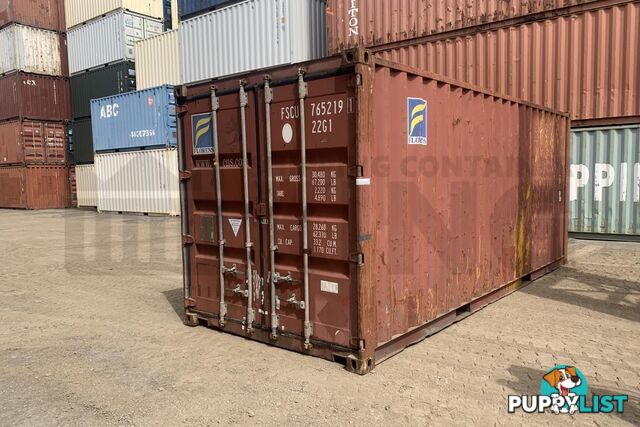 20' STANDARD HEIGHT SHIPPING CONTAINER - in Brisbane