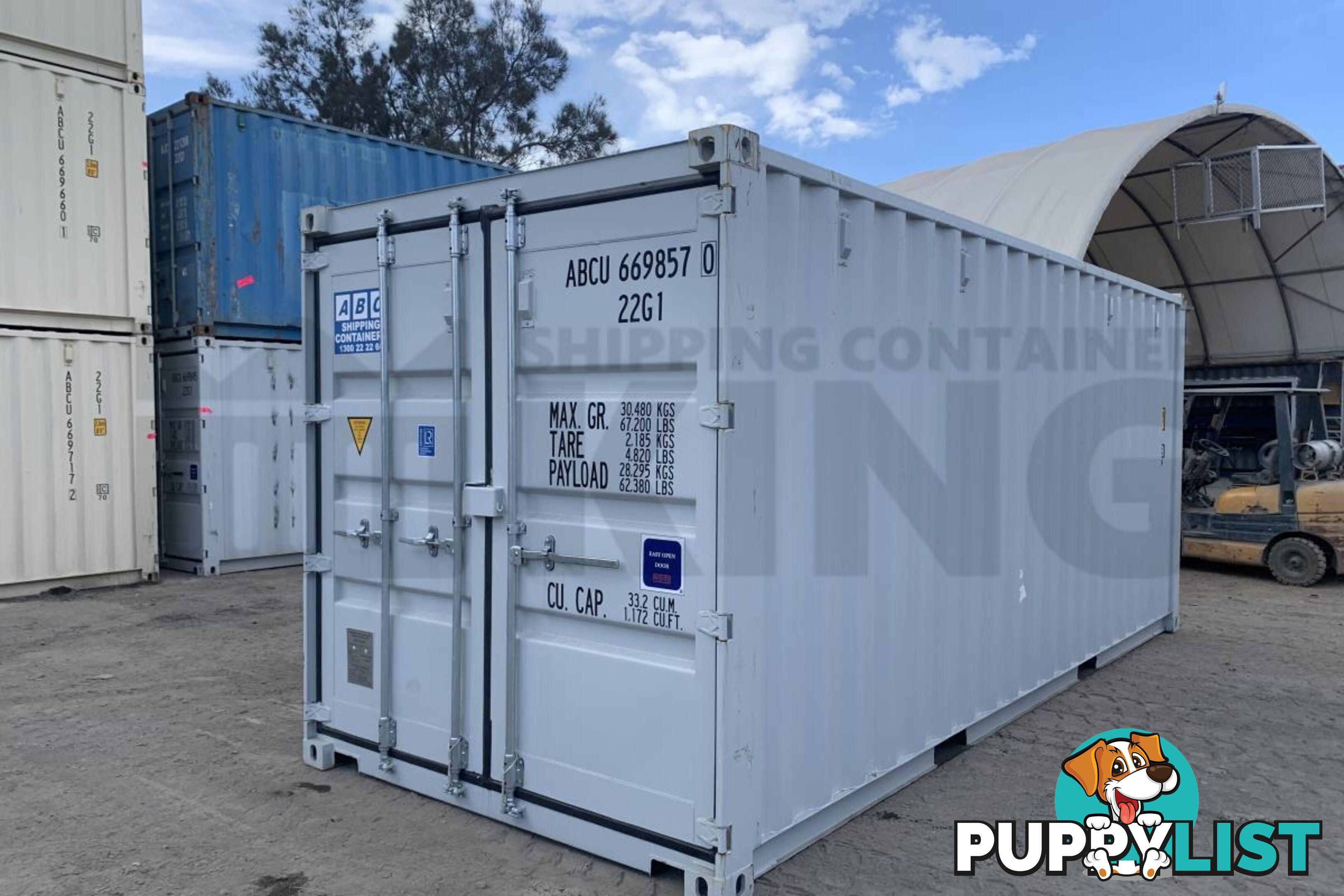 20' STANDARD HEIGHT SHIPPING CONTAINER - in Rockhampton