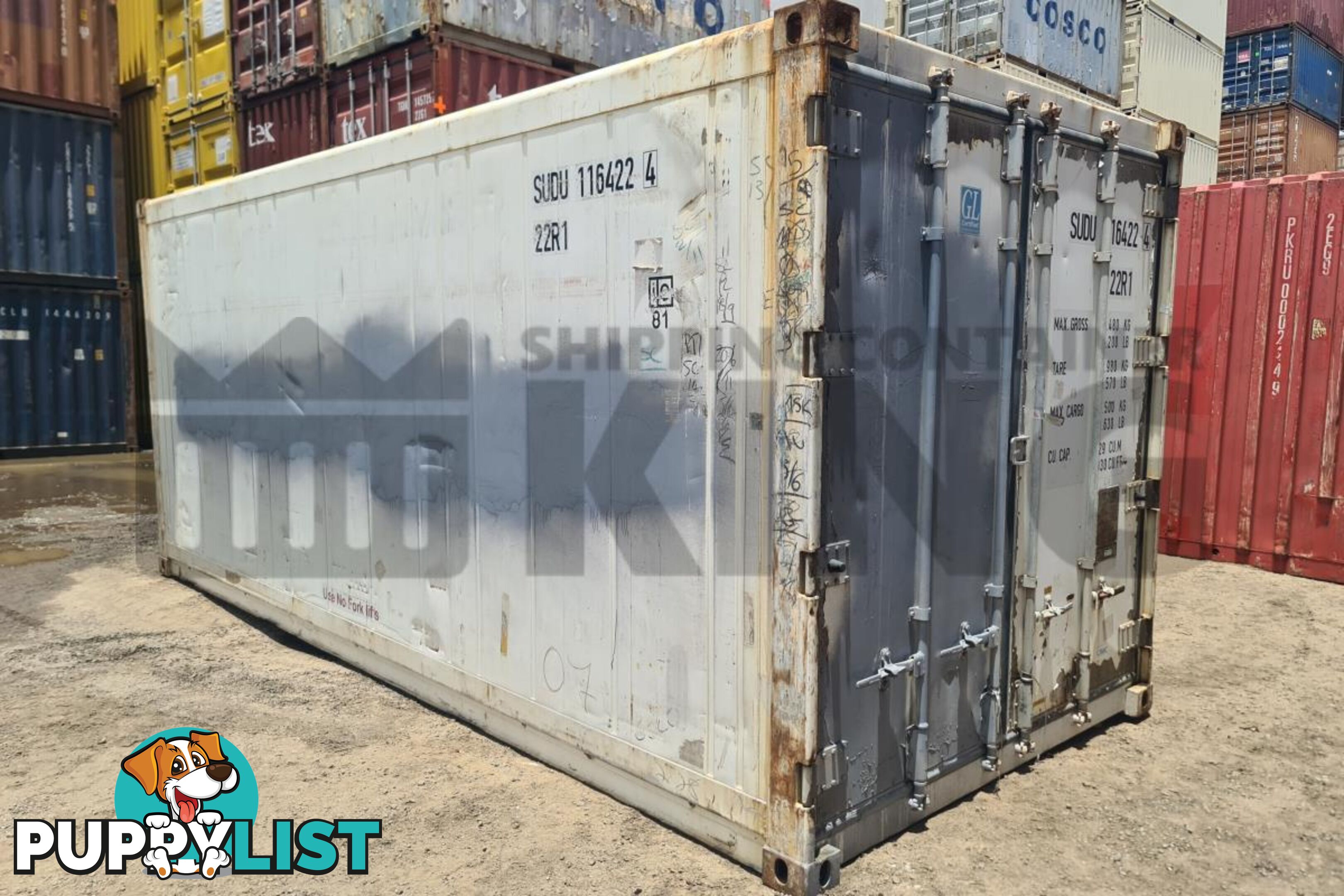 20' STANDARD HEIGHT REFRIGERATED "REEFER" SHIPPING CONTAINER (NON-OPERATIONAL, MACHINERY IN)