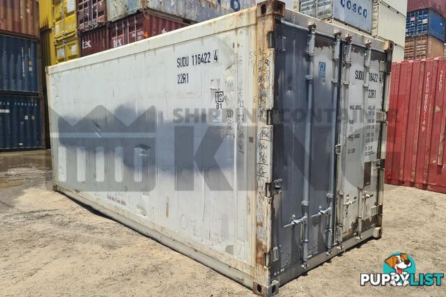 20' STANDARD HEIGHT REFRIGERATED "REEFER" SHIPPING CONTAINER (NON-OPERATIONAL, MACHINERY IN)