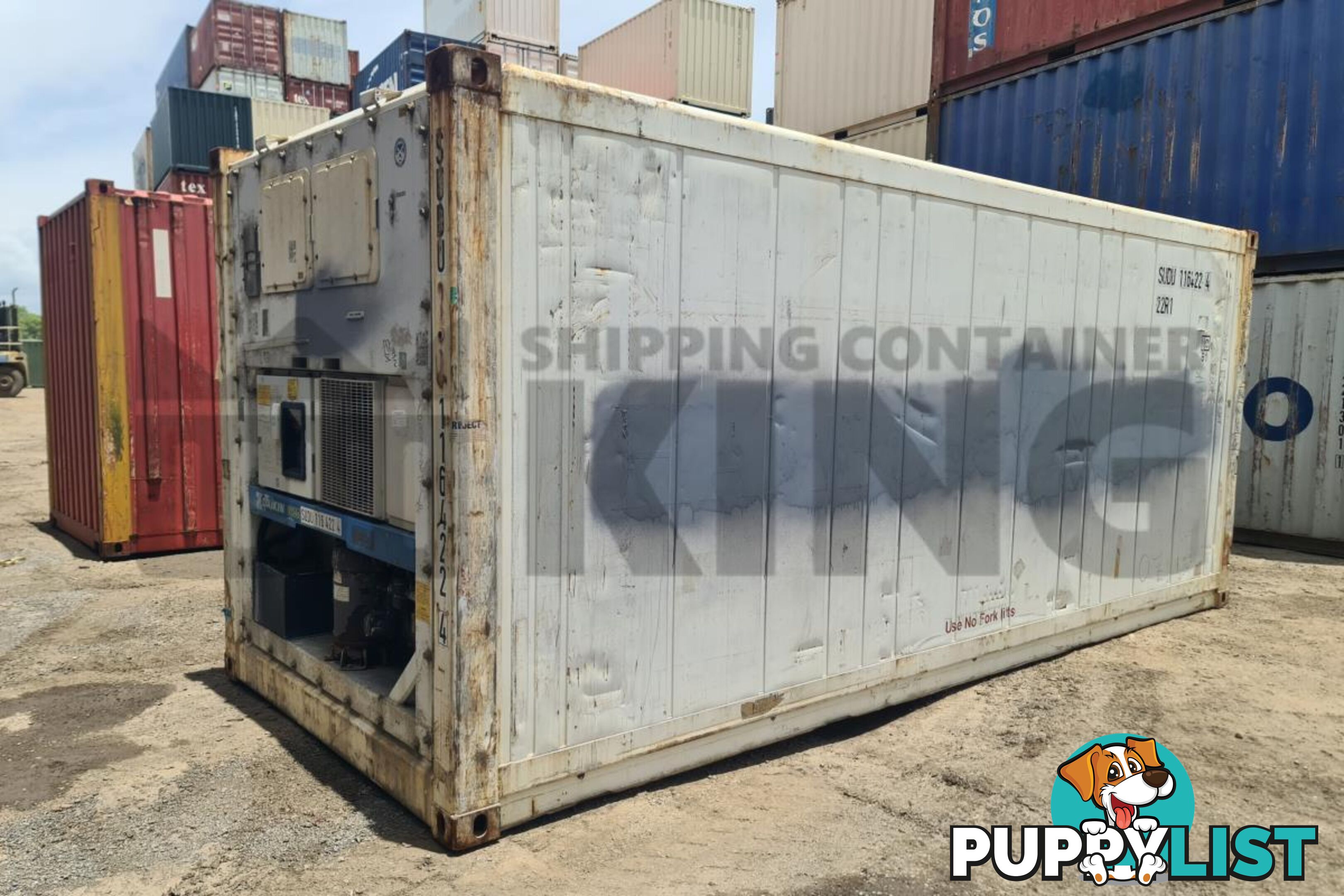 20' STANDARD HEIGHT REFRIGERATED "REEFER" SHIPPING CONTAINER (NON-OPERATIONAL, MACHINERY IN)