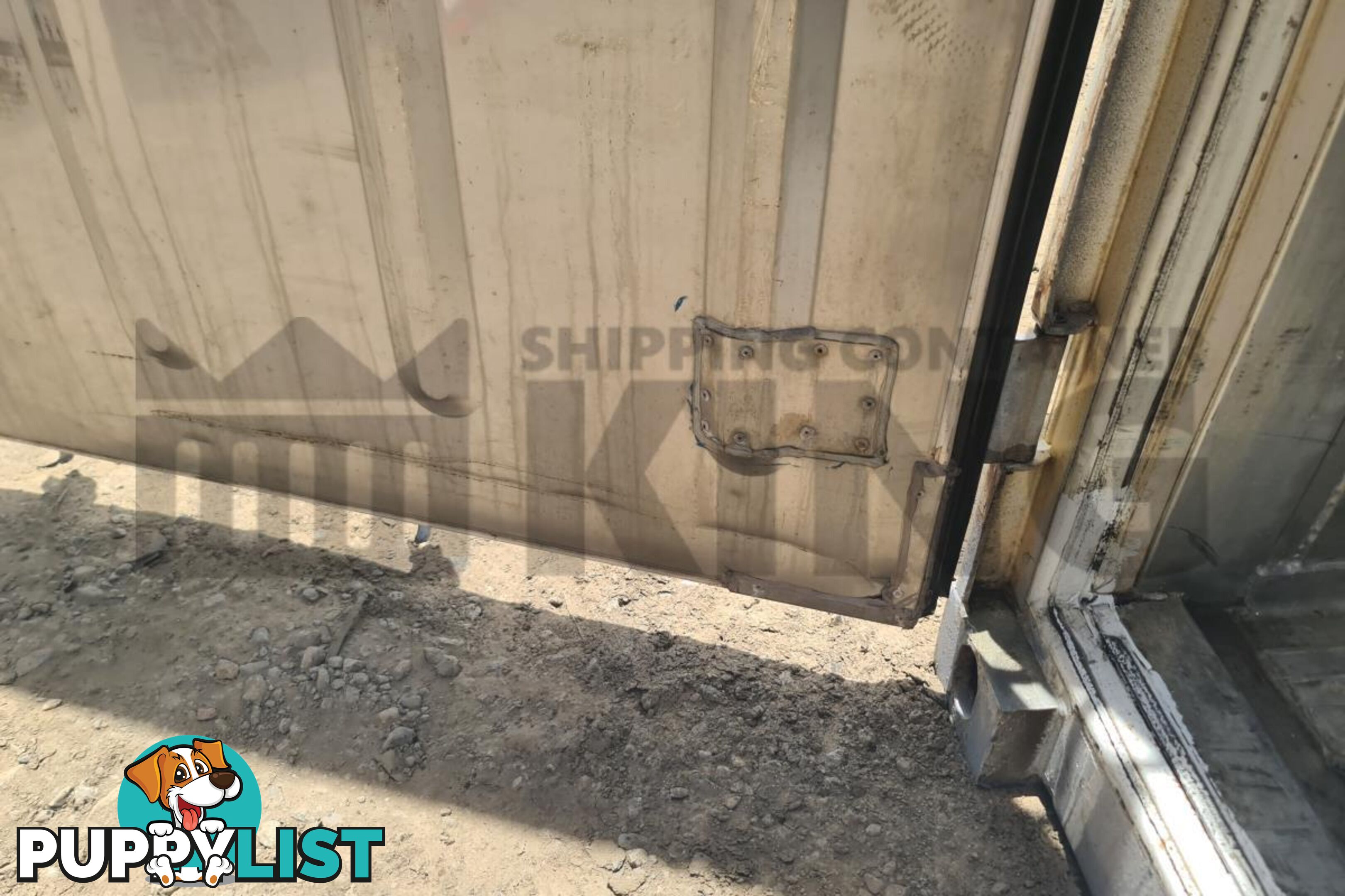 20' STANDARD HEIGHT REFRIGERATED "REEFER" SHIPPING CONTAINER (NON-OPERATIONAL, MACHINERY IN)