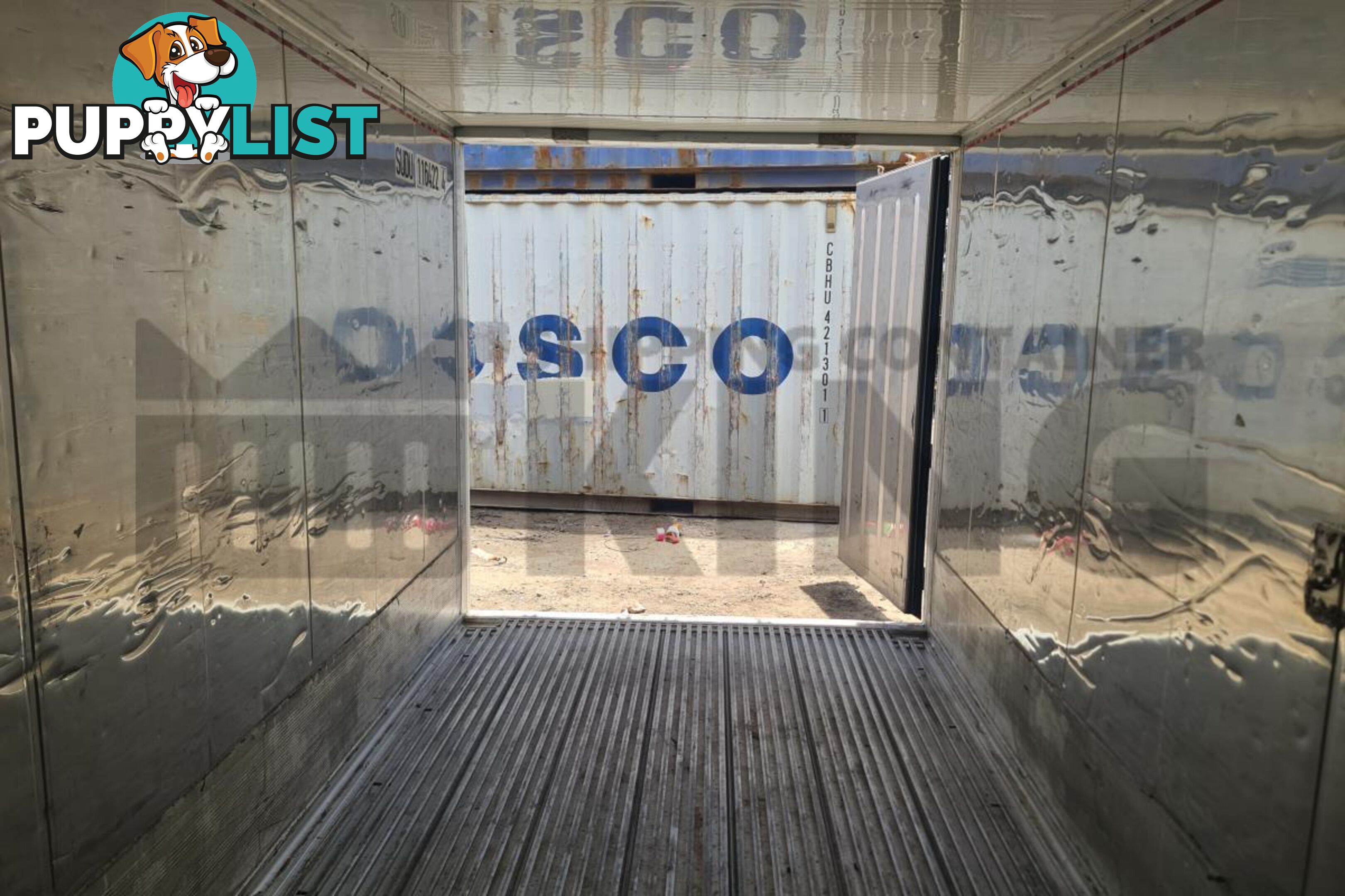 20' STANDARD HEIGHT REFRIGERATED "REEFER" SHIPPING CONTAINER (NON-OPERATIONAL, MACHINERY IN)