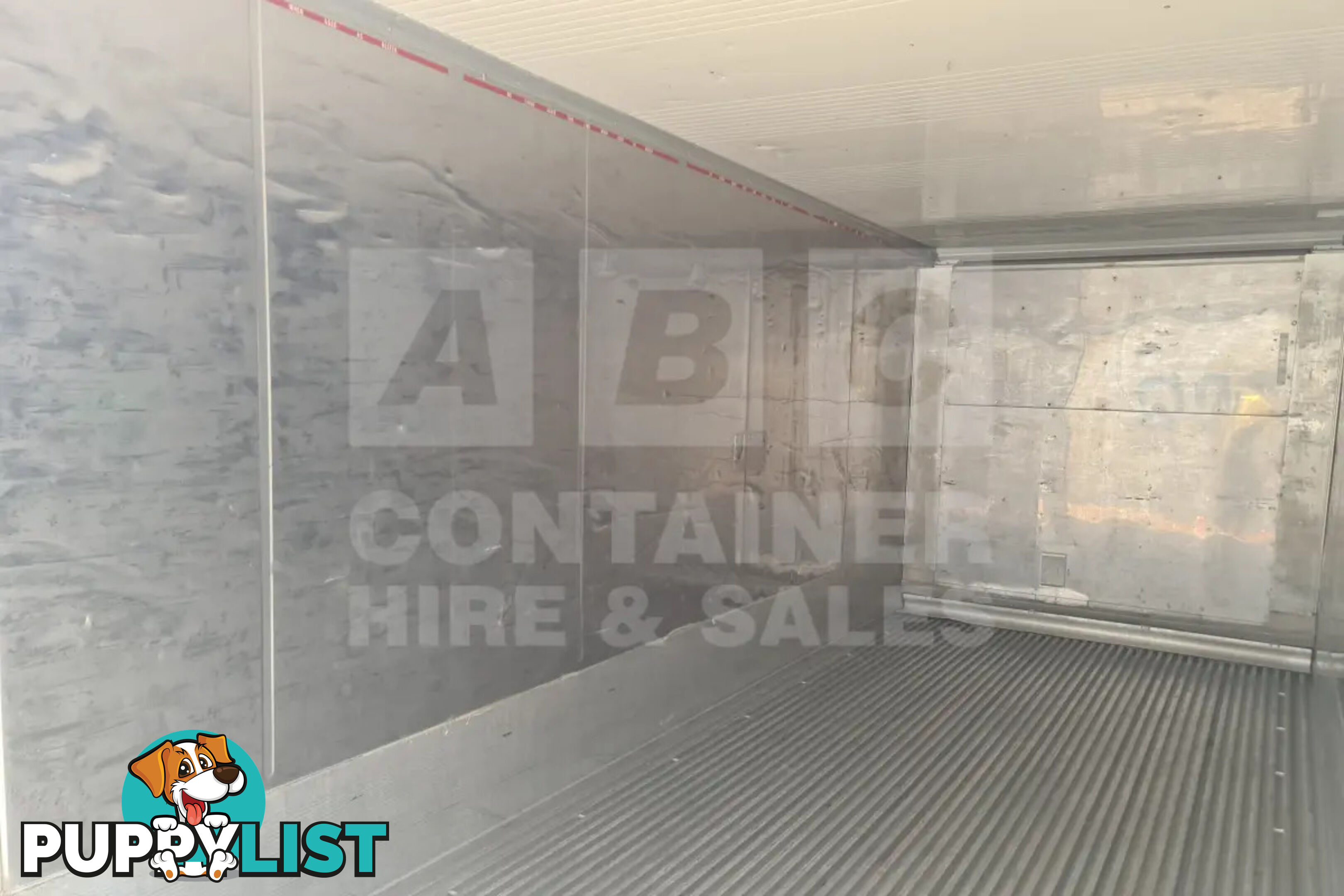 20' STANDARD HEIGHT REFRIGERATED "REEFER" SHIPPING CONTAINER (NON-OPERATIONAL, MACHINERY IN)