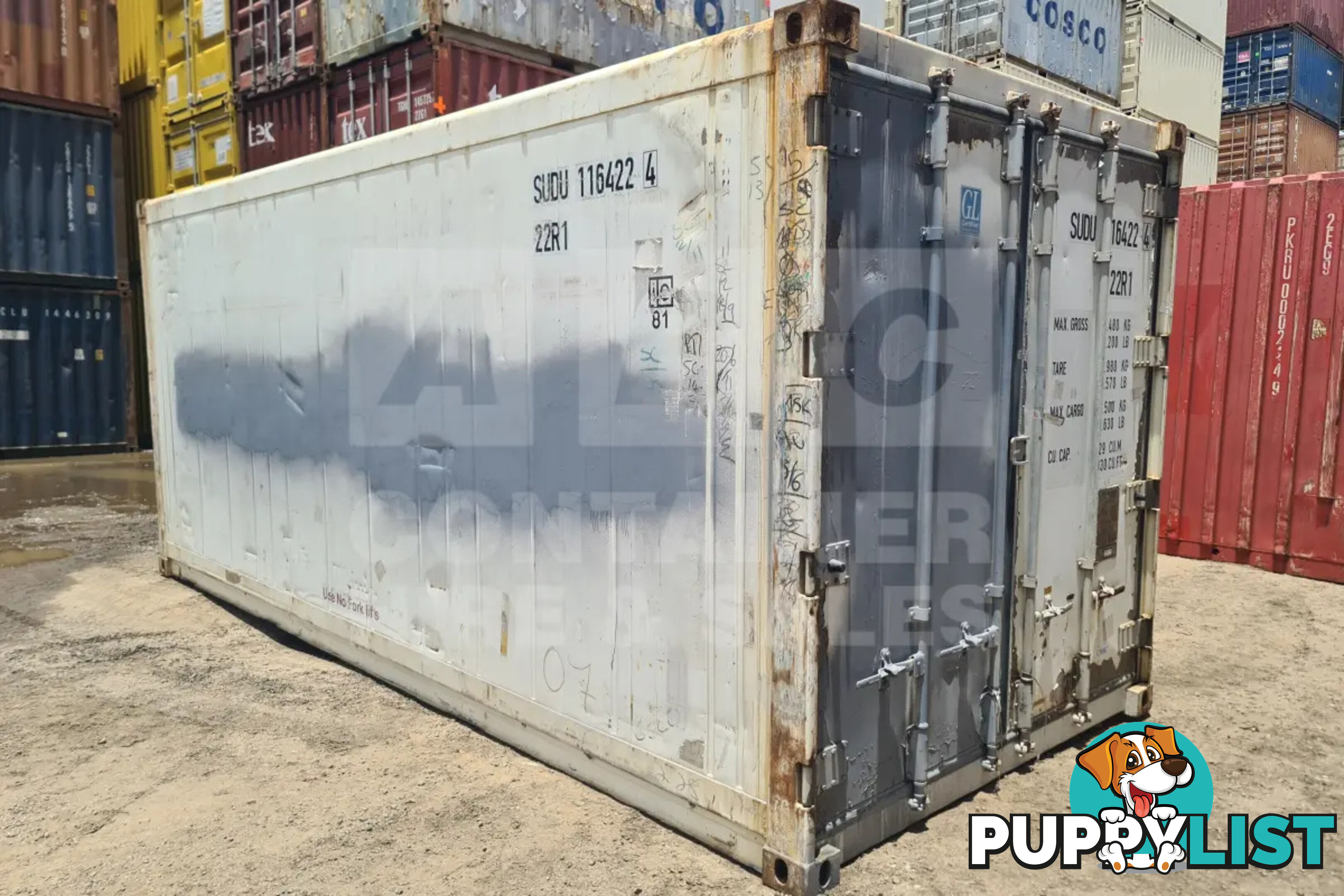 20' STANDARD HEIGHT REFRIGERATED "REEFER" SHIPPING CONTAINER (NON-OPERATIONAL, MACHINERY IN)
