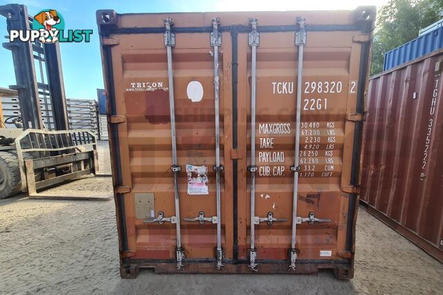 20' STANDARD HEIGHT SHIPPING CONTAINER - in Toowoomba