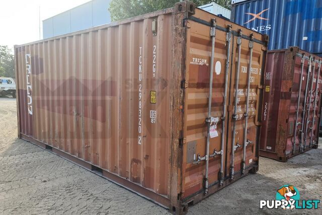 20' STANDARD HEIGHT SHIPPING CONTAINER - in Toowoomba