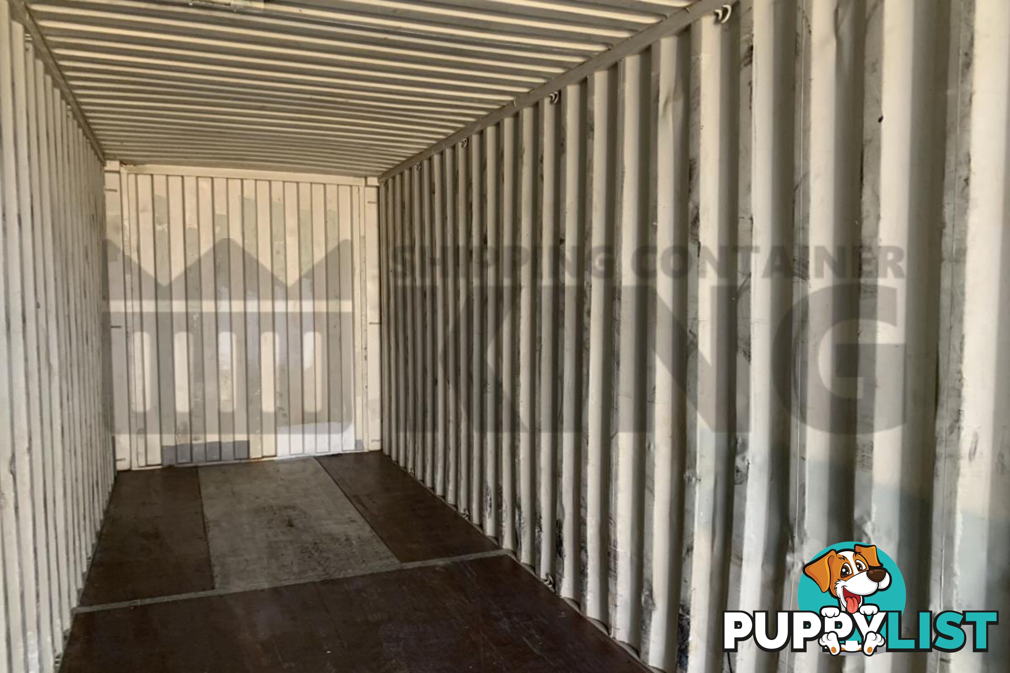 40' HIGH CUBE SHIPPING CONTAINER