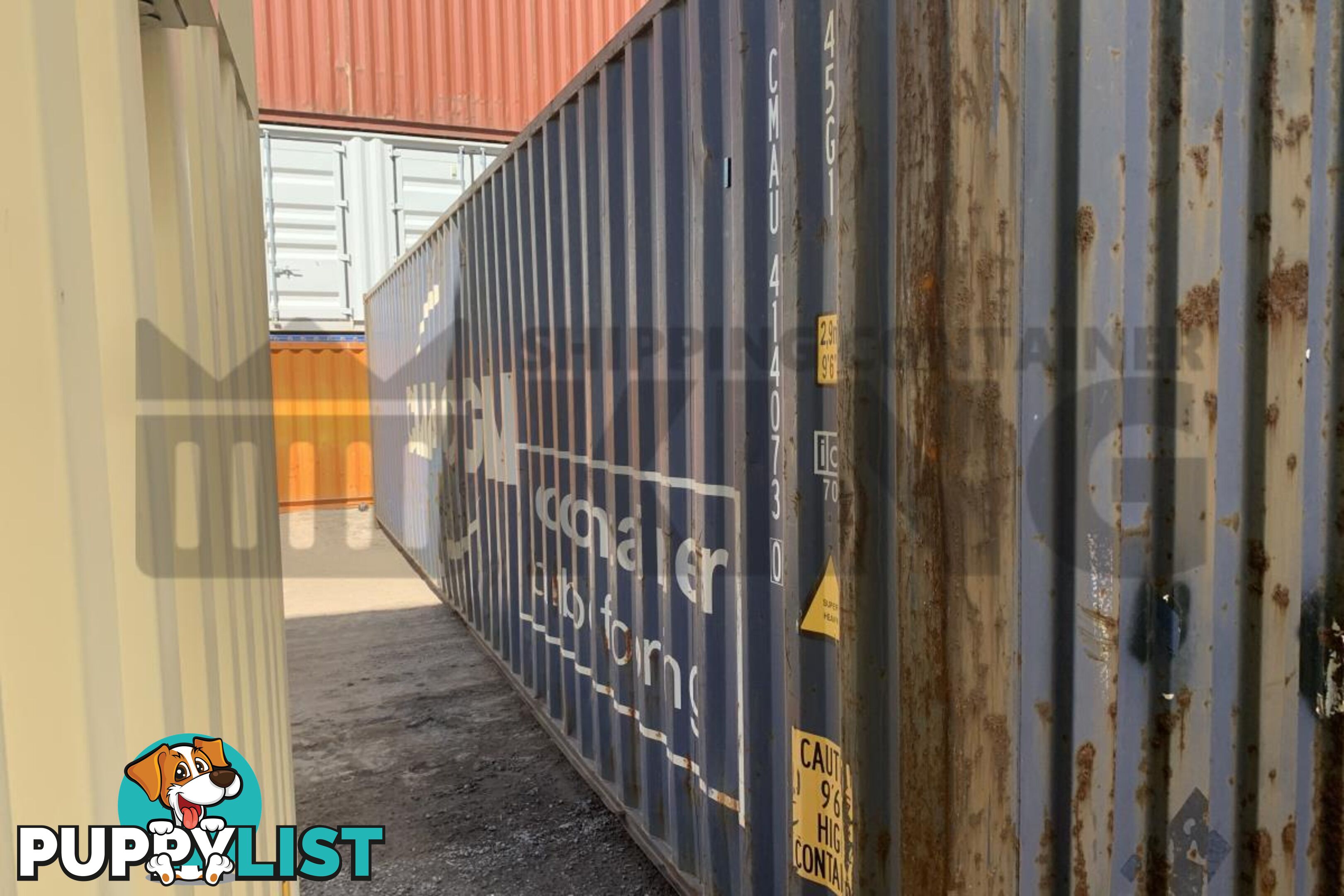 40' HIGH CUBE SHIPPING CONTAINER
