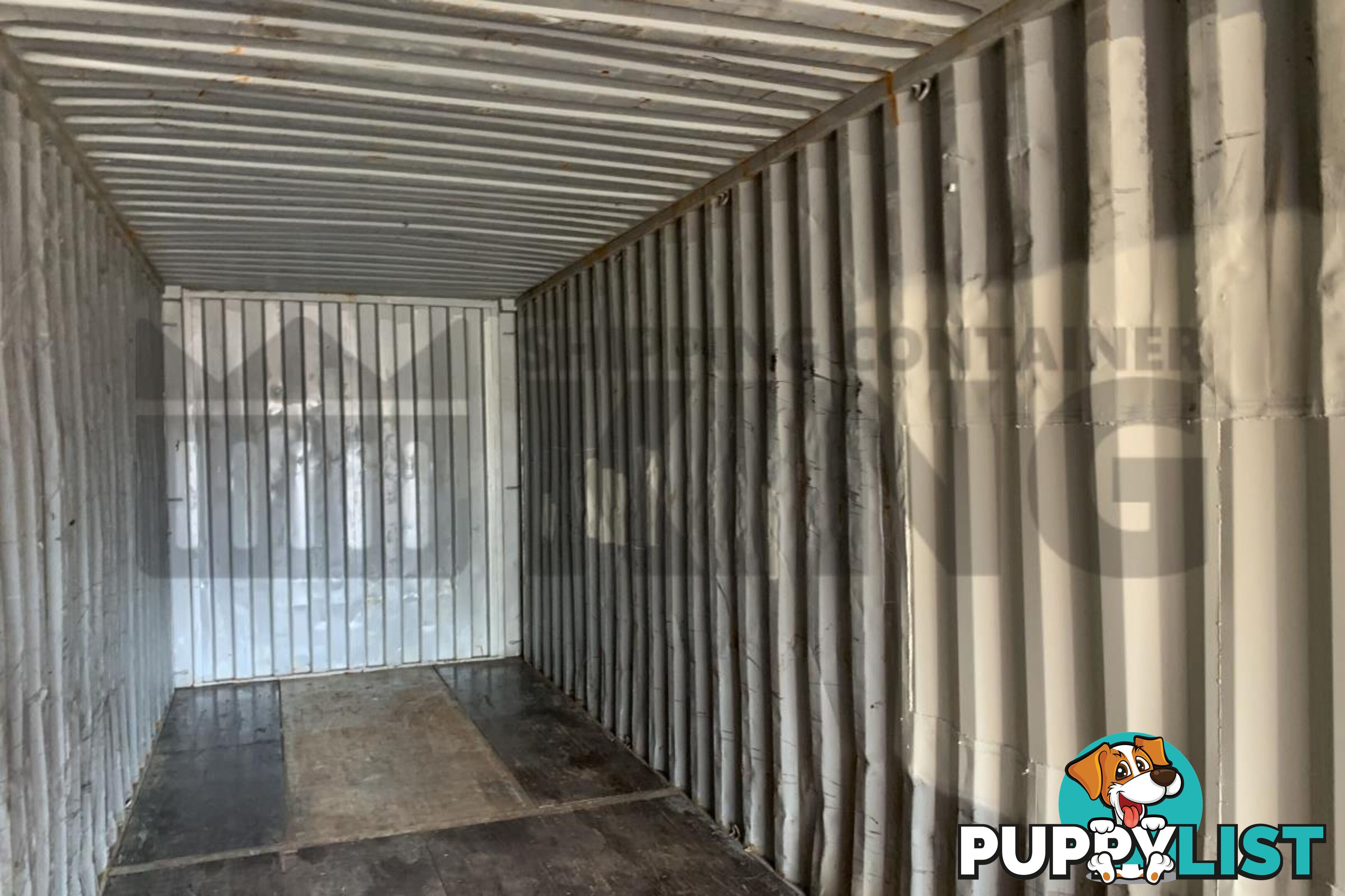 40' HIGH CUBE SHIPPING CONTAINER