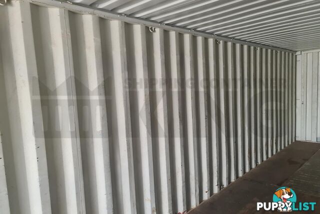 40' STANDARD HEIGHT SHIPPING CONTAINER - in Rockhampton