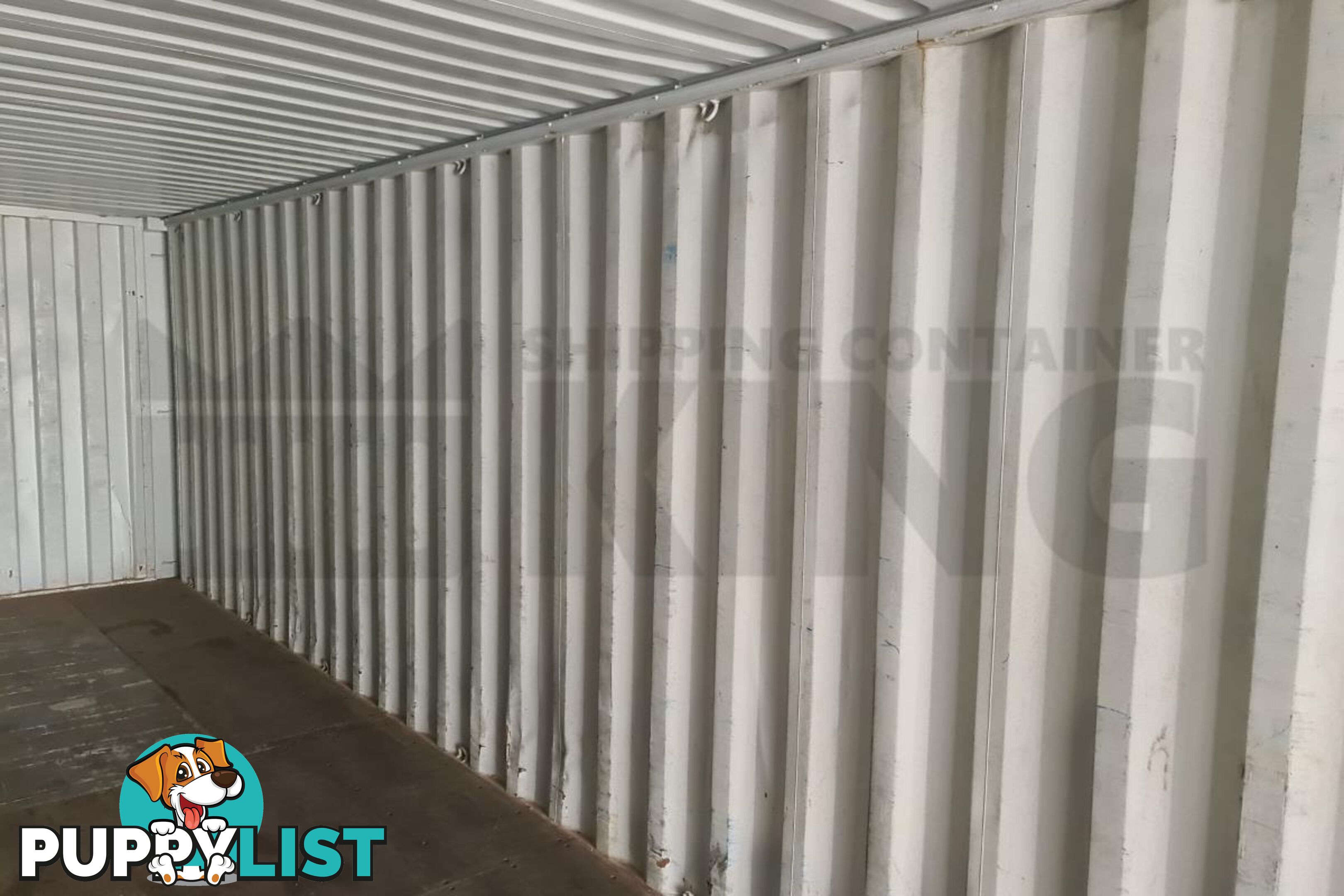 40' STANDARD HEIGHT SHIPPING CONTAINER - in Rockhampton