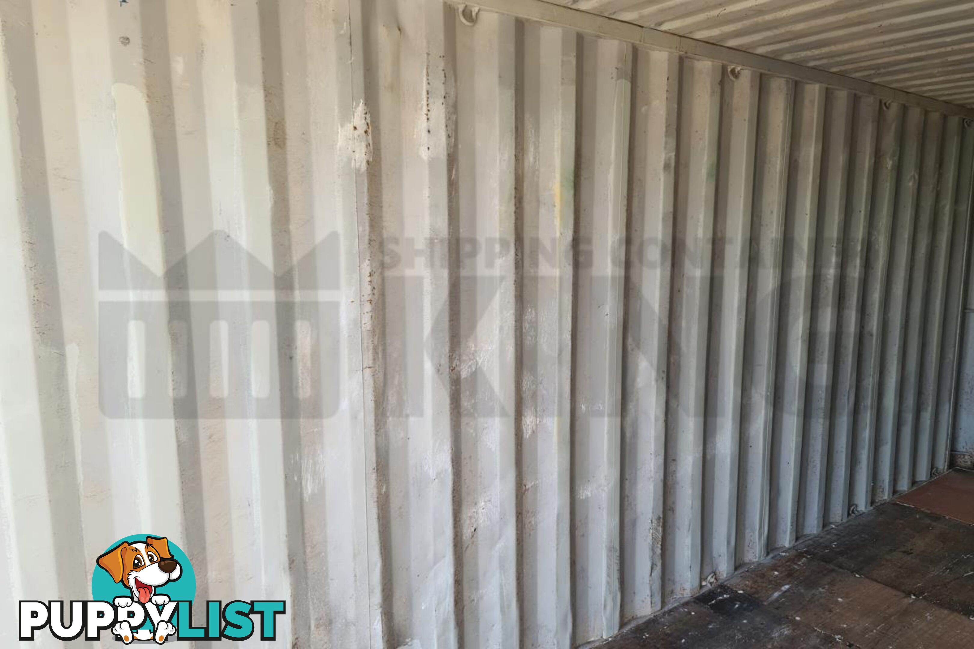 20' STANDARD HEIGHT SHIPPING CONTAINER - in Brisbane