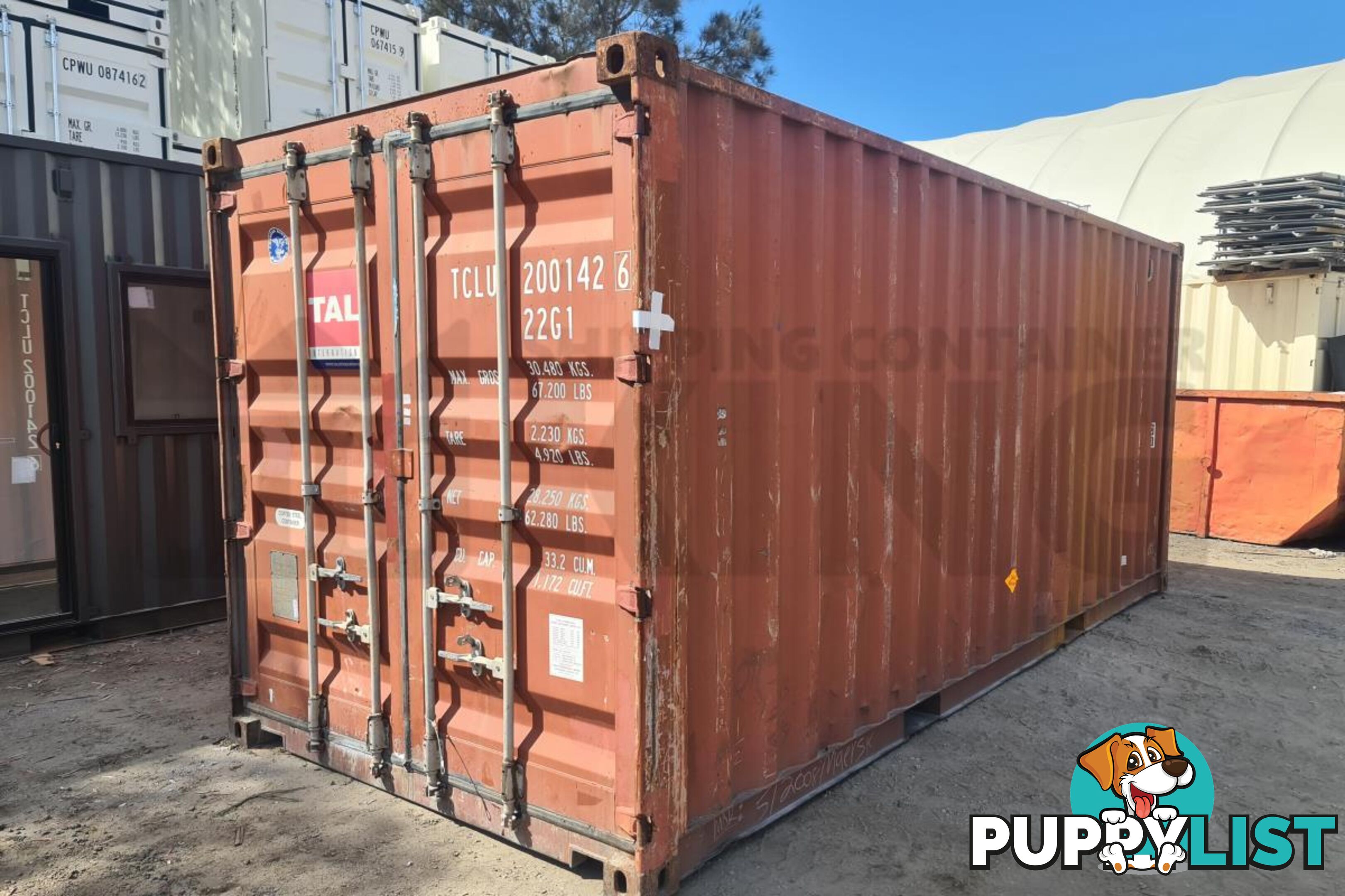 20' STANDARD HEIGHT SHIPPING CONTAINER - in Brisbane