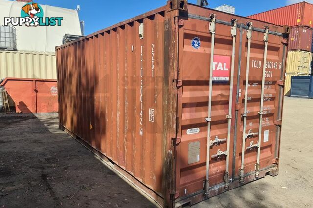 20' STANDARD HEIGHT SHIPPING CONTAINER - in Brisbane