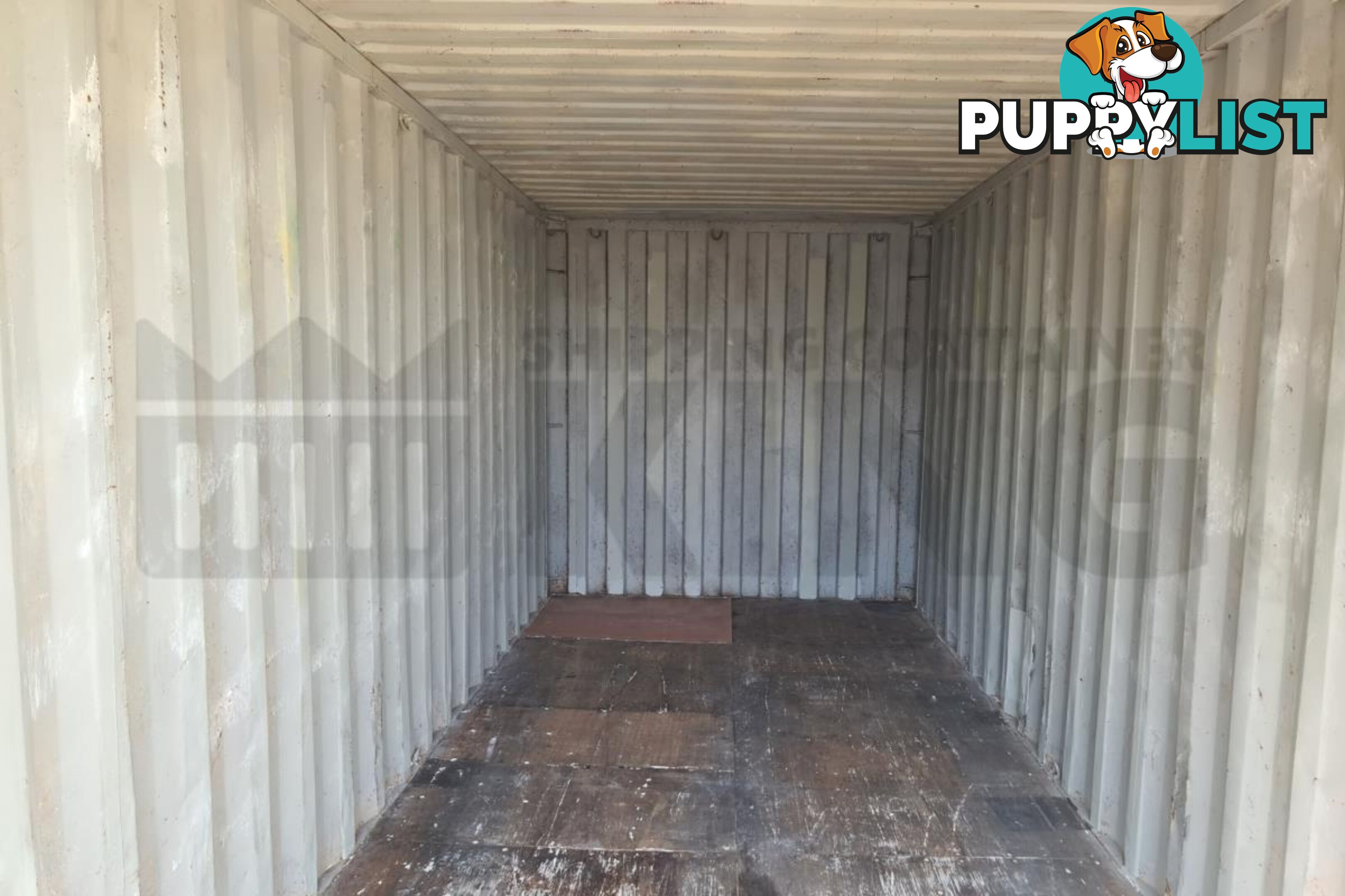 20' STANDARD HEIGHT SHIPPING CONTAINER - in Brisbane