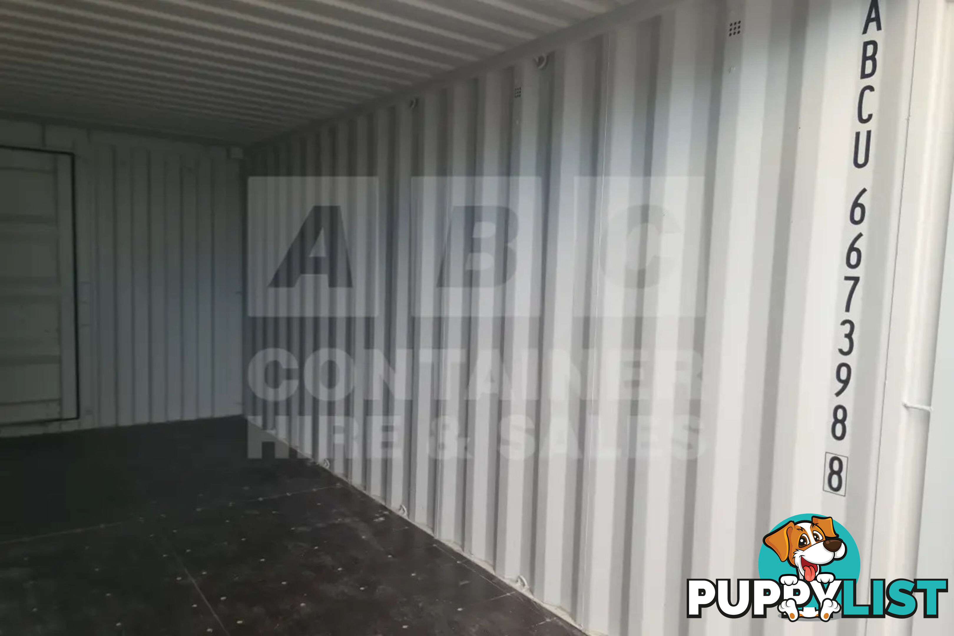 20' STANDARD HEIGHT SHIPPING CONTAINER (TRI DOOR) - in Brisbane