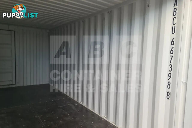 20' STANDARD HEIGHT SHIPPING CONTAINER (TRI DOOR) - in Brisbane