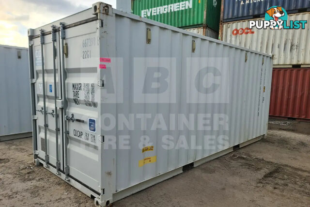 20' STANDARD HEIGHT SHIPPING CONTAINER (TRI DOOR) - in Brisbane