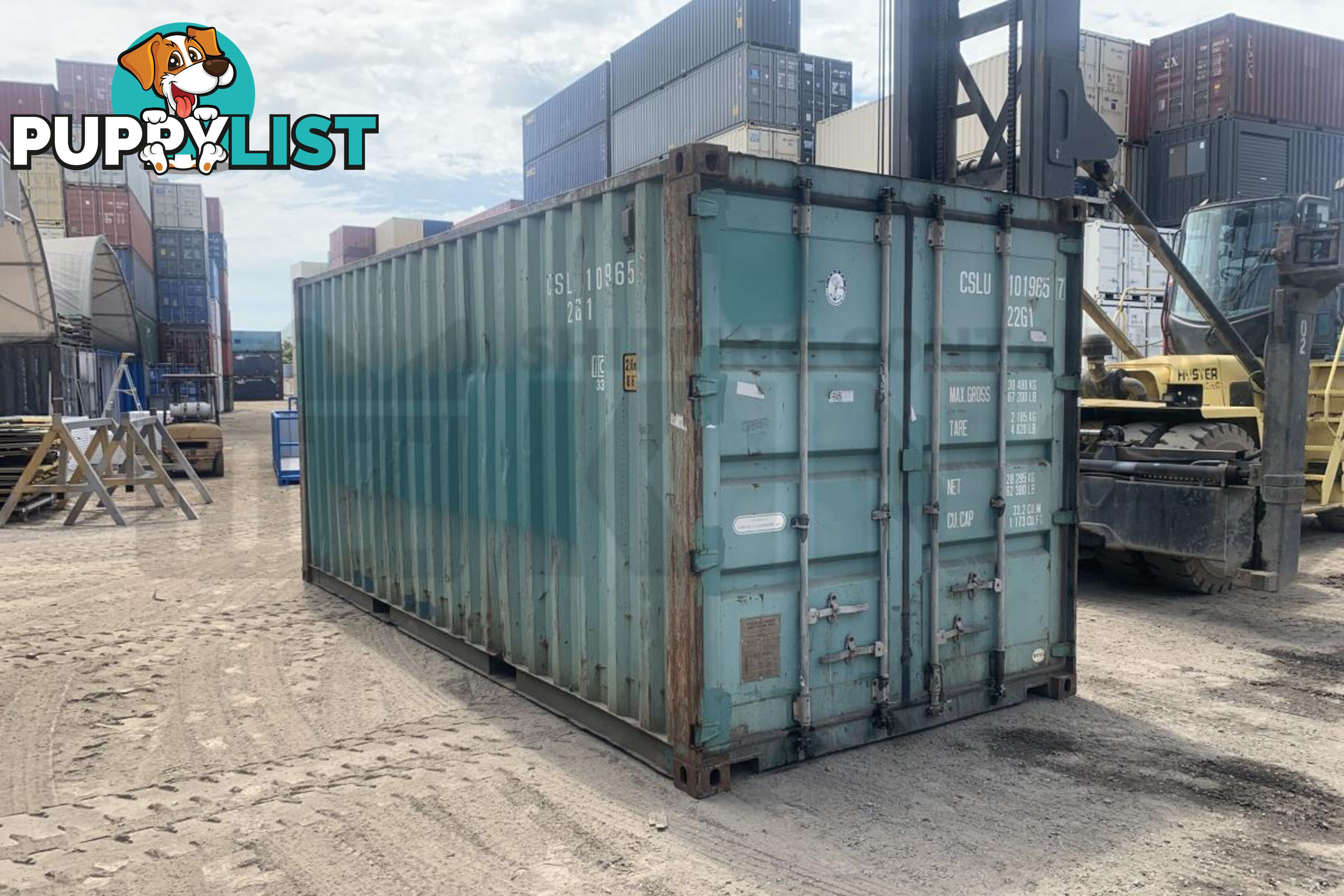 20' STANDARD HEIGHT SHIPPING CONTAINER - in Brisbane