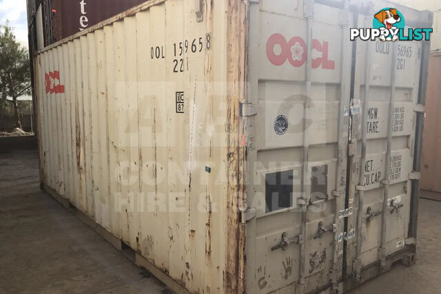20' STANDARD HEIGHT SHIPPING CONTAINER - in Brisbane