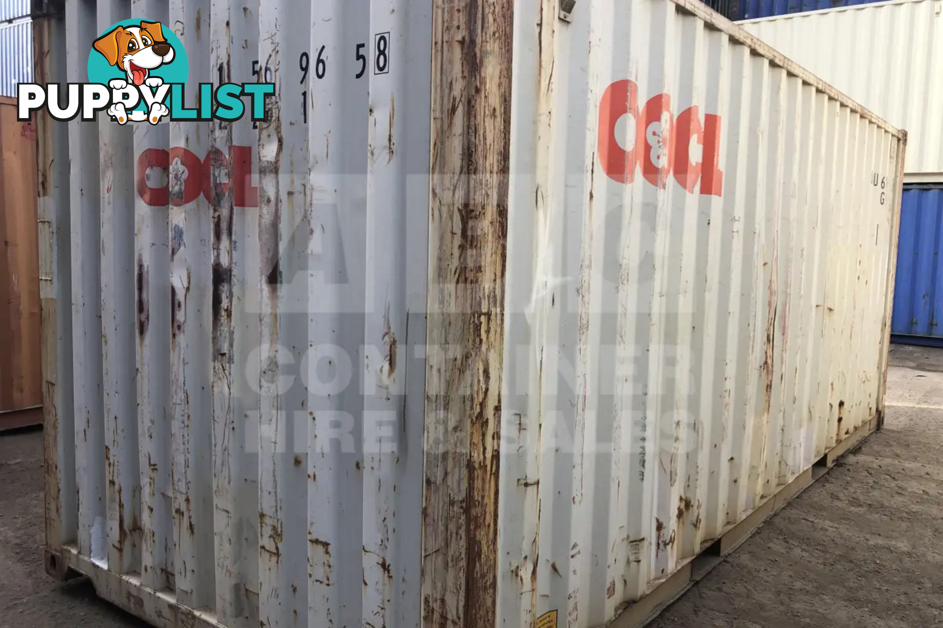 20' STANDARD HEIGHT SHIPPING CONTAINER - in Brisbane