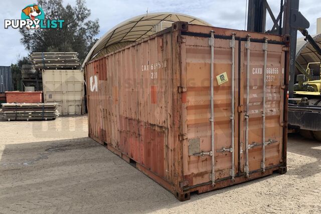 20' STANDARD HEIGHT SHIPPING CONTAINER - in Brisbane