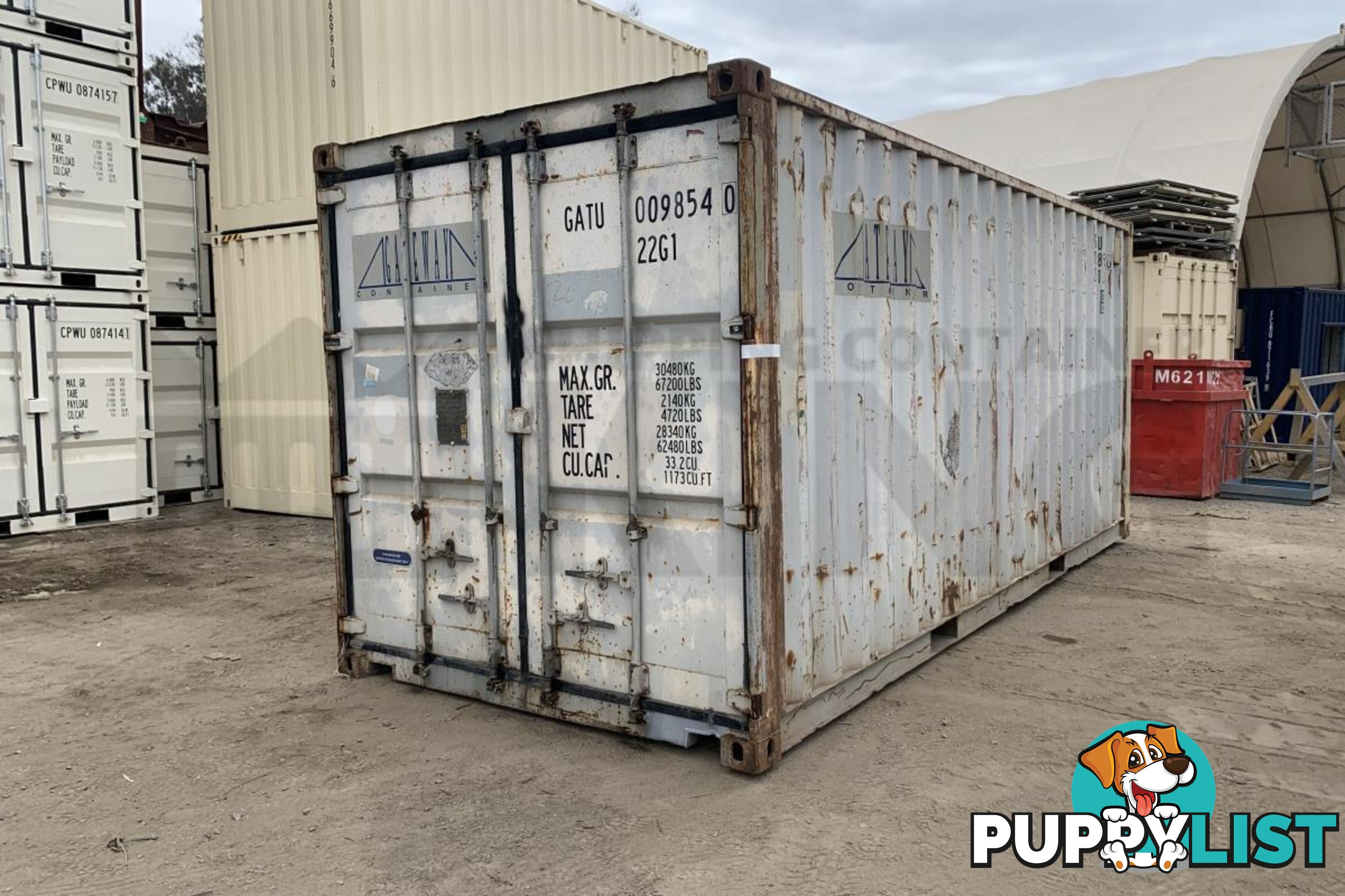 20' STANDARD HEIGHT SHIPPING CONTAINER - in Brisbane